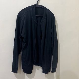 (Kategori: ) berada di . Dikirim oleh nabilarta (ID iklan 1377500281, Gambar 1). Deskripsi: .
