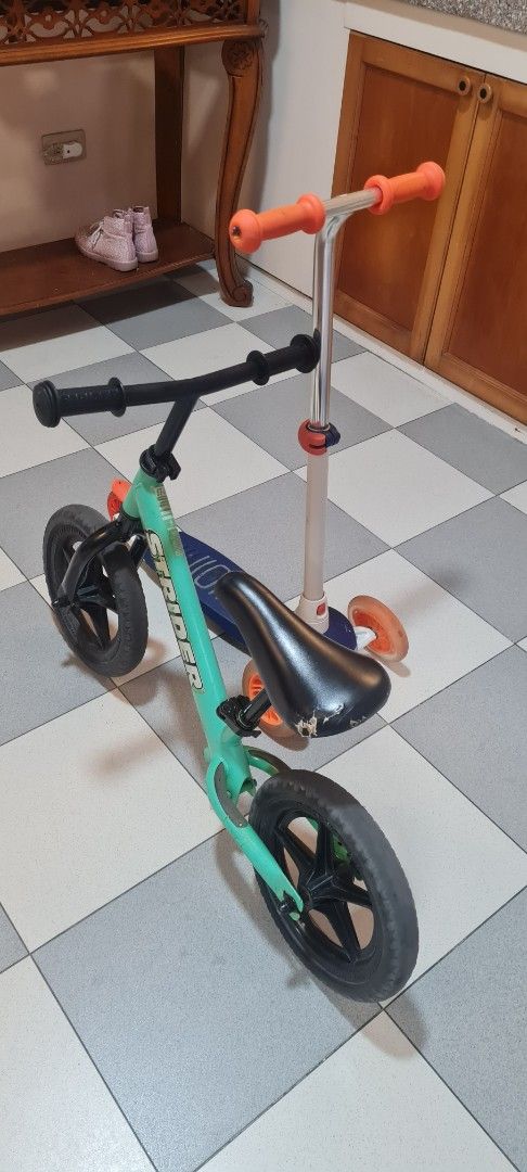 Kids Strider & Scooters (Category: Bicycles) located in Paranaque City. Submitted by pao.e (Listing ID 1377381748, Image 3). Description: Strider well used ₱1k Scooter - Sold✅️.