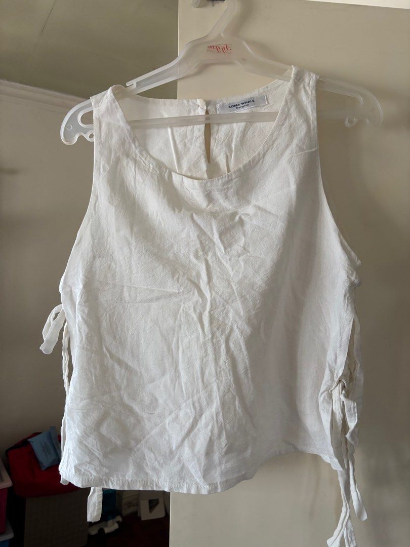 Linen Side Tie Top (Category: Blouses) located in Quezon City. Submitted by jenos (Listing ID 1377438399, Image 1). Description: bought from Bangkok Thailand good as new.