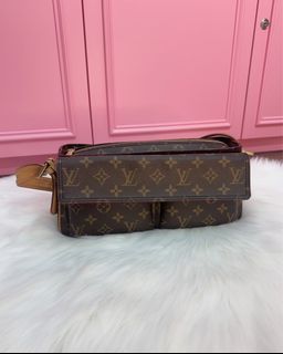 （分類：）位於 。 由 s4s.luxury. 提交（商品編號 1377464424，圖片 1）。簡介： 。