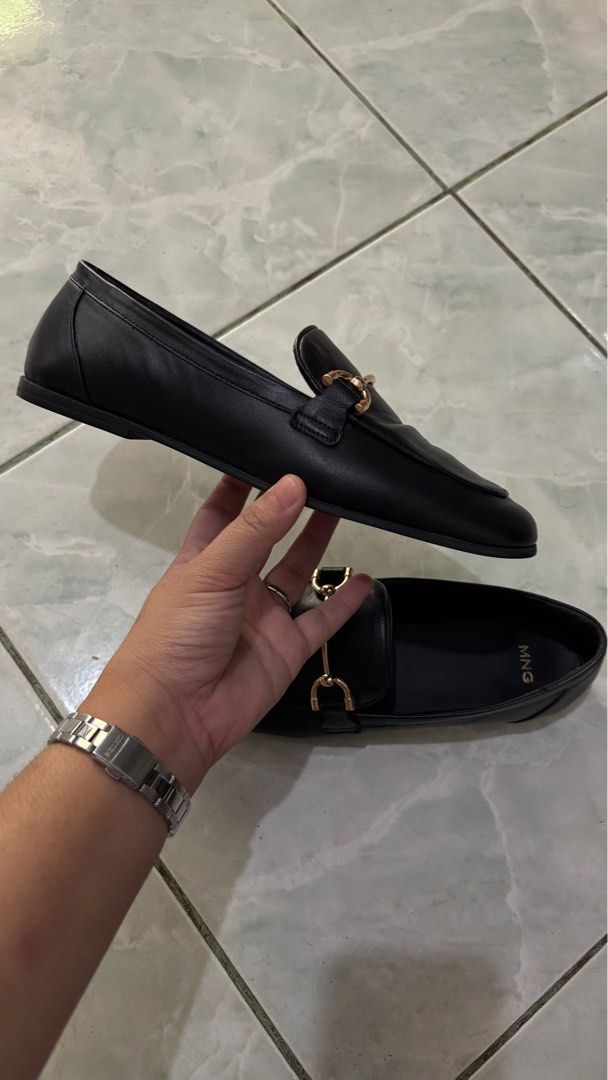 Mango leather loafers with metallic detail (Category: Loafers) located in Cagayan de Oro. Submitted by jillybeanzz (Listing ID 1377447987, Image 1). Description: Preloved Mango leather loafers with metallic detail Size 35 Used once RFS: no longer fits after pregnancy .