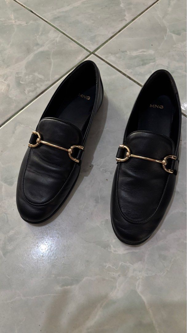 Mango leather loafers with metallic detail (Category: Loafers) located in Cagayan de Oro. Submitted by jillybeanzz (Listing ID 1377447987, Image 2). Description: Preloved Mango leather loafers with metallic detail Size 35 Used once RFS: no longer fits after pregnancy .