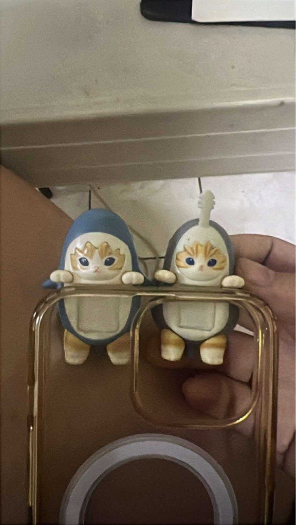 Mofusand Hippers (Category: Designer & Blind Box Toys) located in Manila. Submitted by mtbtx (Listing ID 1377457530, Image 2). Description: Class A mofusand - 2nd pic is a reference of the original and Class A.