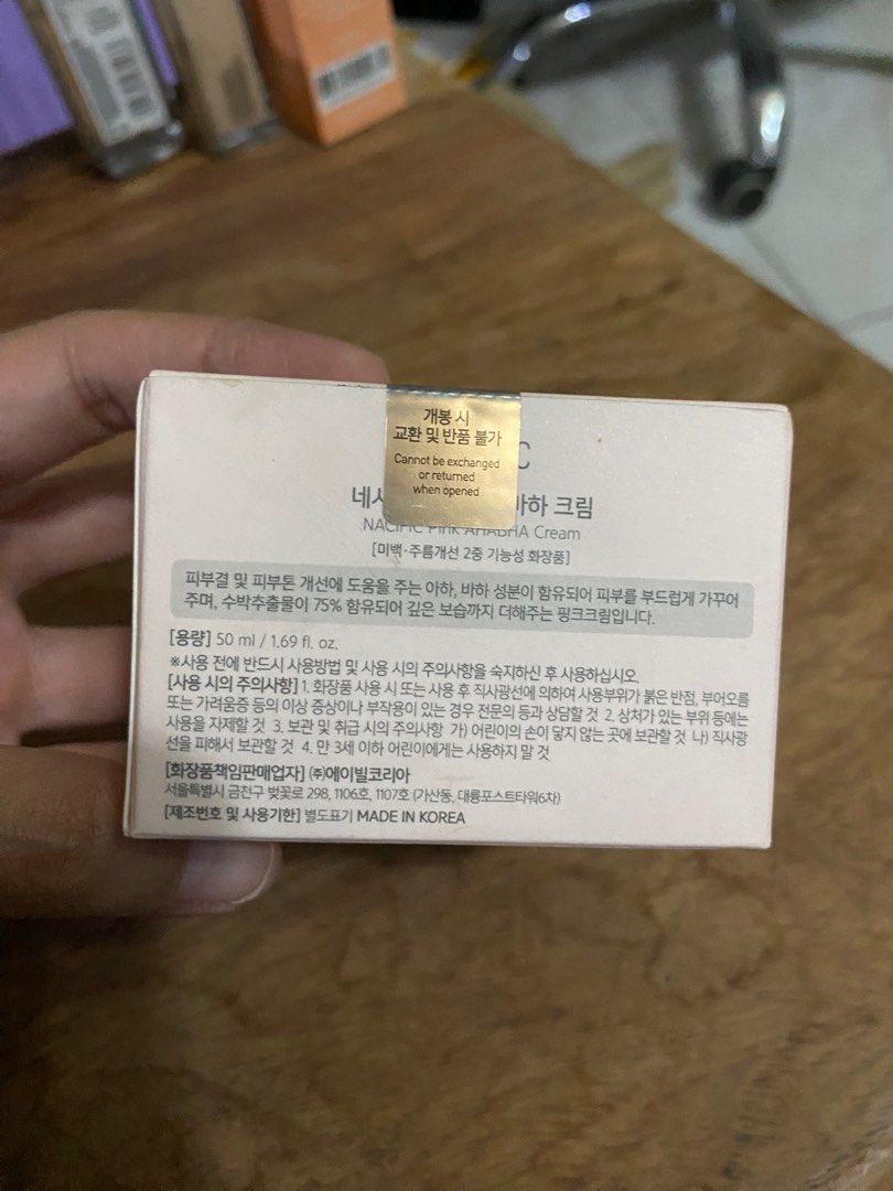 Nacific (Category: Face Care) located in Las Pinas. Submitted by at.iba.pa. (Listing ID 1377536468, Image 3). Description: Buy at your own risk. Past manufacturer date. .