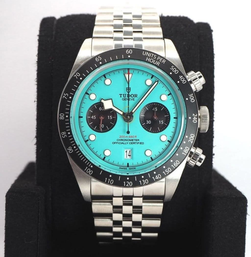 New Tudor Black Bay Tiffany (Category: Luxury Watches) located in Mandaluyong City. Submitted by 88nac (Listing ID 1377458531, Image 1). Description: Tiffany BRAND NEW 650k Negotiable For sale: Tudor Black Bay Chrono Tiffany June 2025 41mm Foreign AD Full set 10/10 Additional photos can be requested PM for inquiries.