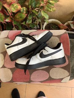 (Category: ) located in . Submitted by sickofclothes (Listing ID 1377385903, Image 1). Description: .