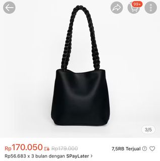 (Kategori: ) berada di . Dikirim oleh 223ft (ID iklan 1377449576, Gambar 1). Deskripsi: .
