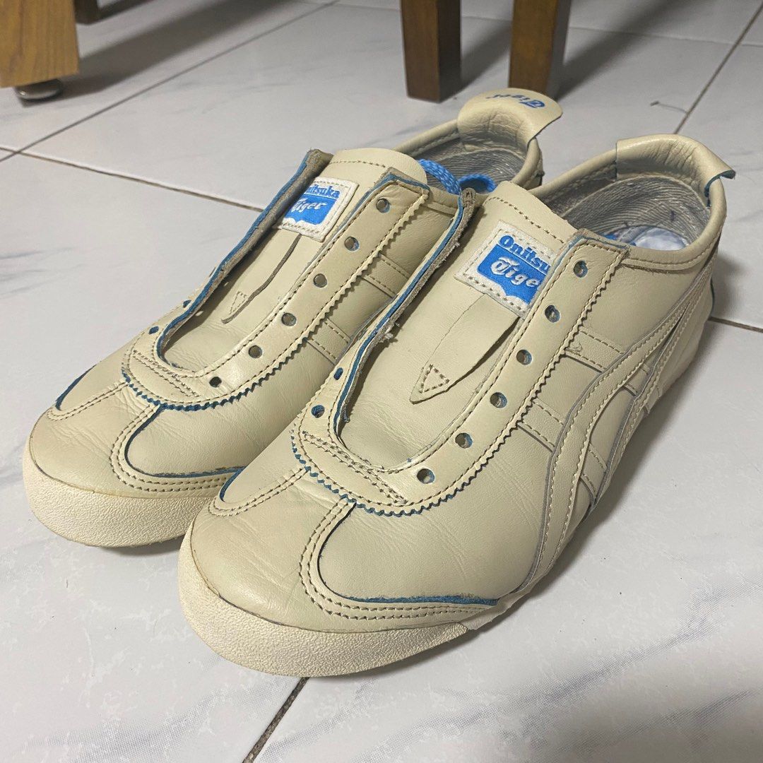 Onitsuka Tiger Sneakers (Category: Sneakers) located in Mandaluyong City. Submitted by patrickstarfish (Listing ID 1377542756, Image 1). Description: Onitsuka Tiger (Women) Size 38 (5.5 US / 24 CM) Very good condition (slightly used) Issue: Shoe lace is not original (replacement only) Rfs: decluttering Pick-up via Lalamove in Antipolo.
