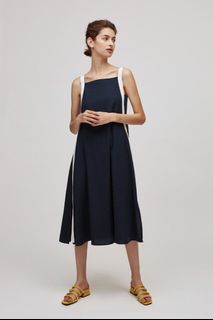 (Category: ) located in . Submitted by summerxcloset (Listing ID 1377497840, Image 1). Description: .