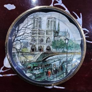 Pajangan Piring Souvenir Notre-Dame de Paris, Notre Dame Cathedral - Sovenir Jadul Lawas Kuno
