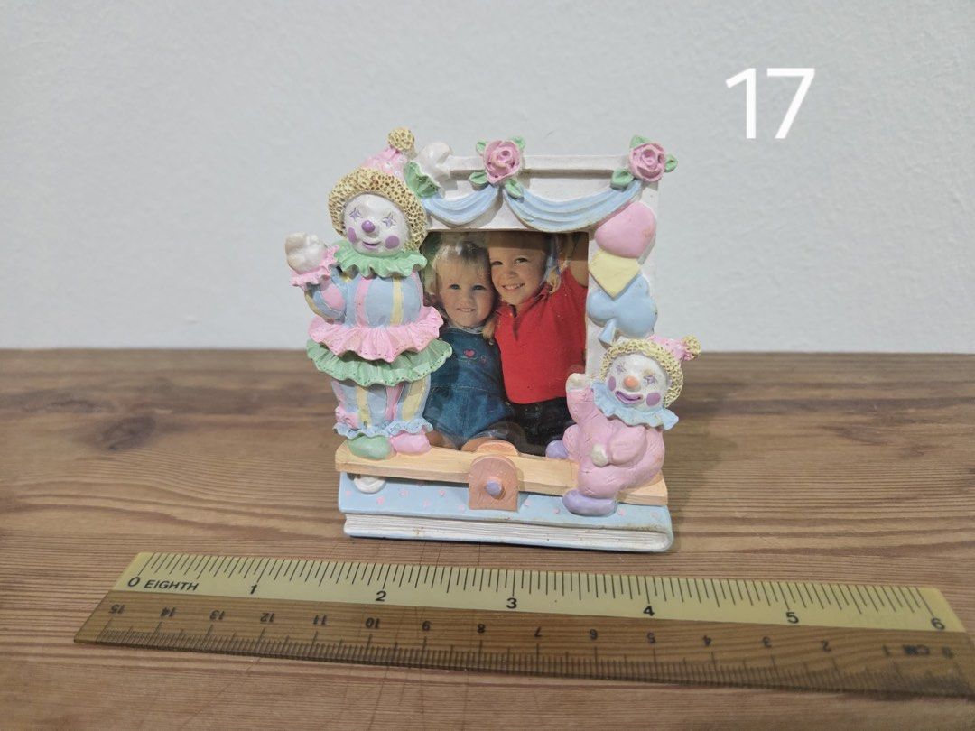 Photo frames64885332300035115