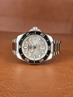 (Category: ) located in . Submitted by seasonstime.watches (Listing ID 1377479591, Image 1). Description: .