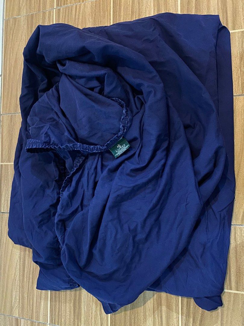 RALPH LAUREN Queen size bedsheet (Category: Bedding & Towels) located in San Juan, La Union. Submitted by prickleberry.ph (Listing ID 1377453838, Image 1). Description: Original Bedsheet Ralph lauren queen size good as new from 🇺🇸📦.