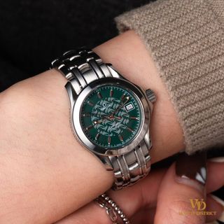 (Category: ) located in . Submitted by watchdistrict (Listing ID 1377412218, Image 1). Description: .