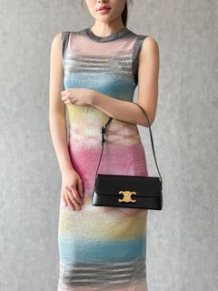 (Kategori: ) berada di . Dikirim oleh brandedboutiquez (ID iklan 1377465604, Gambar 1). Deskripsi: .