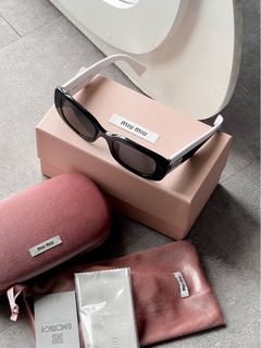 (Kategori: ) berada di . Dikirim oleh brandedboutiquez (ID iklan 1377466409, Gambar 1). Deskripsi: .