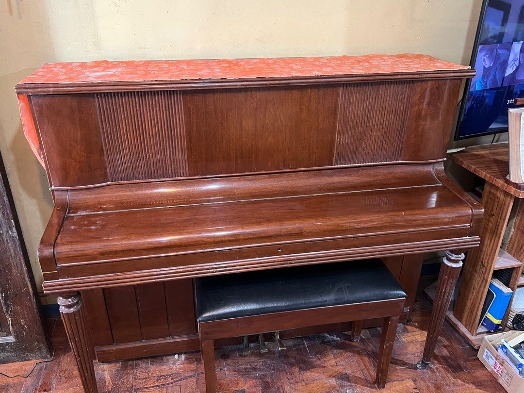 Robinson Upright Piano 1950s (Category: Musical Instruments) located in Taytay. Submitted by ezgzcz (Listing ID 1377417906, Image 2). Description: 📍Taytay, Rizal Issue: Out of tune. 2 keys stuck..