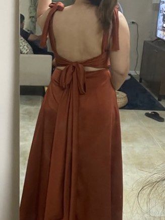 Rust two piece silk gown (Category: Evening dresses & gowns) located in Binan City. Submitted by alreadyloved.p (Listing ID 1377434895, Image 3). Description: Used for a wedding Custom made Two piece set Mulberry silk Breathable and comfy to wear You can tie the back and the straps My Measurements: Height: 5”2 Bust: 38 Waist: 32 .