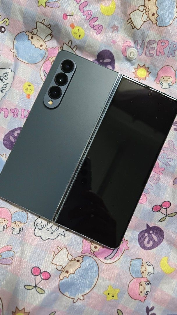 Galaxy Z Fold 4 1TB 香港版 SPILL | Samsung 新一代摺屏手機Galaxy Z Fold 4 登場增設1TB
