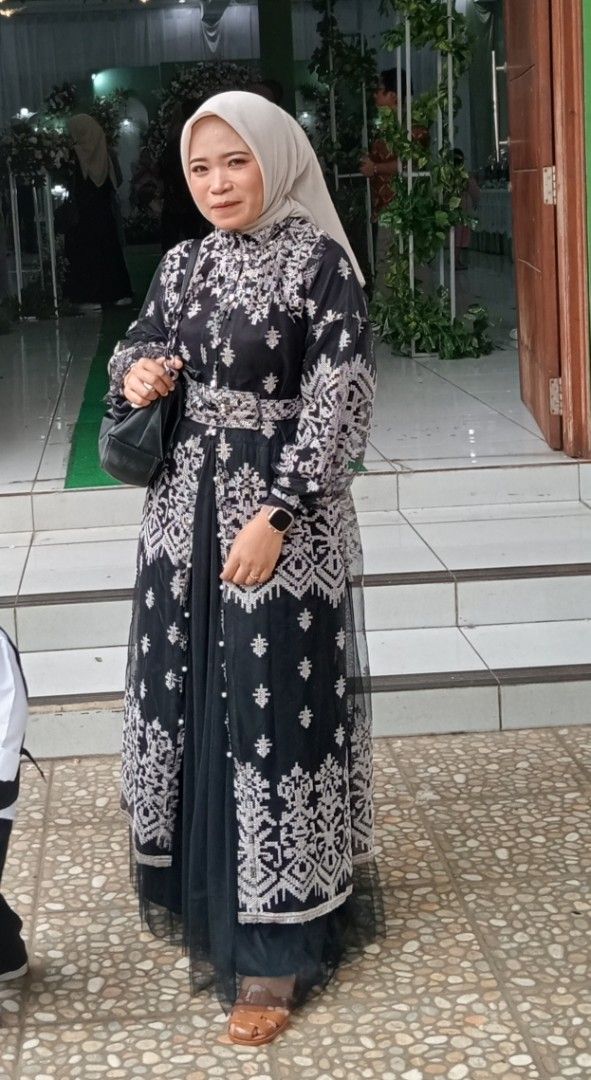 Style Hijab Rok Tutu Hitam AKFAS (Restok Lagi) Sett Outer Tunik