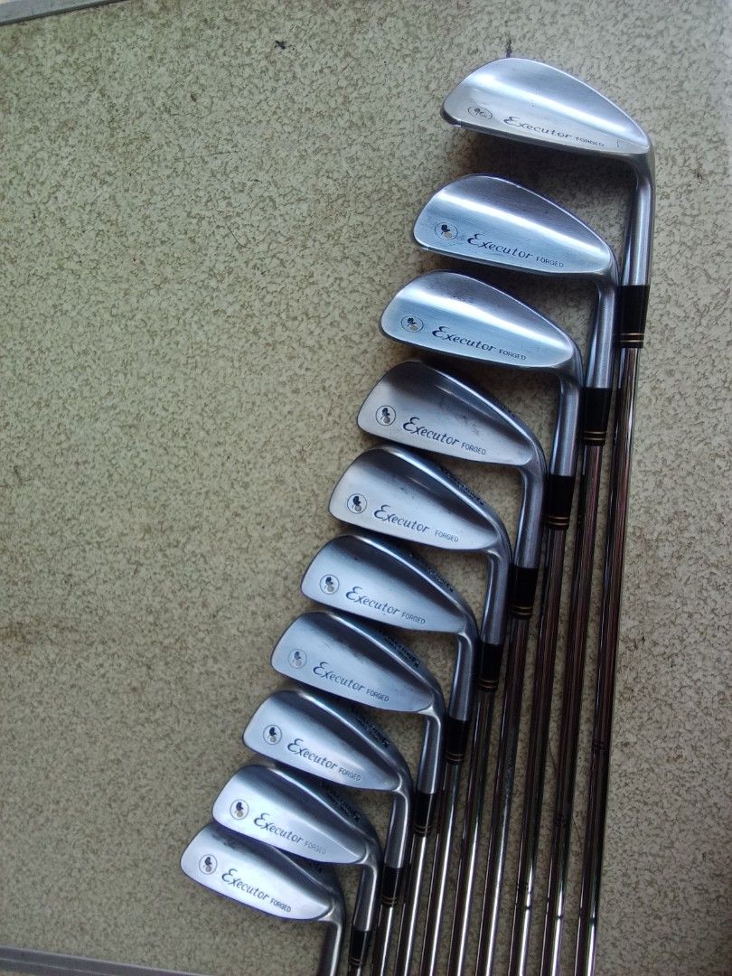 Spalding Executor Forged iron set steel shaft Flex R (Category: Golf) located in San Pedro. Submitted by trisheljas_japansurplus (Listing ID 1377517295, Image 2). Description: 📍for Sale📍 set of Irons Spalding Executor Forged steel shop Flex R original Spalding shaft you can pick up personal sa aming shop Located 📍 Filinvest Homesite barangay bagong silang san Pedro Laguna 📍.