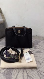 (Kategori: ) berada di . Dikirim oleh cubulcibil59510 (ID iklan 1377489431, Gambar 1). Deskripsi: .