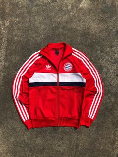 (Kategori: ) berada di . Dikirim oleh bizhelthrift.id (ID iklan 1377498088, Gambar 1). Deskripsi: .