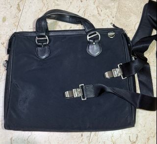(Category: ) located in . Submitted by shopaholic1808 (Listing ID 1377488508, Image 1). Description: .