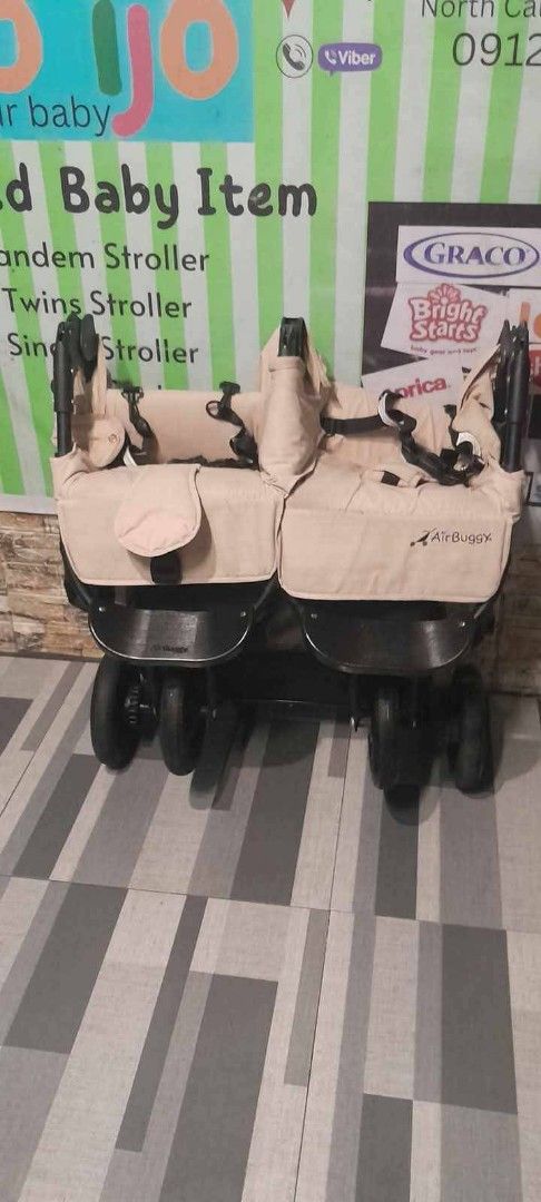 Twins stroller (Category: Strollers) located in Caloocan City. Submitted by Unicoijo02 (Listing ID 1377522298, Image 3). Description: air buggy brand. fully recline. open for pick up or shipping. North Caloocan..