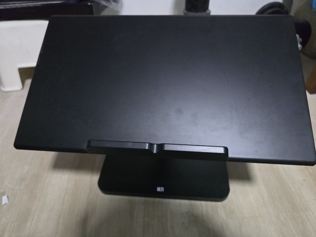 ULTi Ascent Laptop stand (Category: Other Accessories) located in Singapore. Submitted by cheesebiscot (Listing ID 1377547807, Image 1). Description: Dont have the space for this, hence selling away. Pickup only ty..