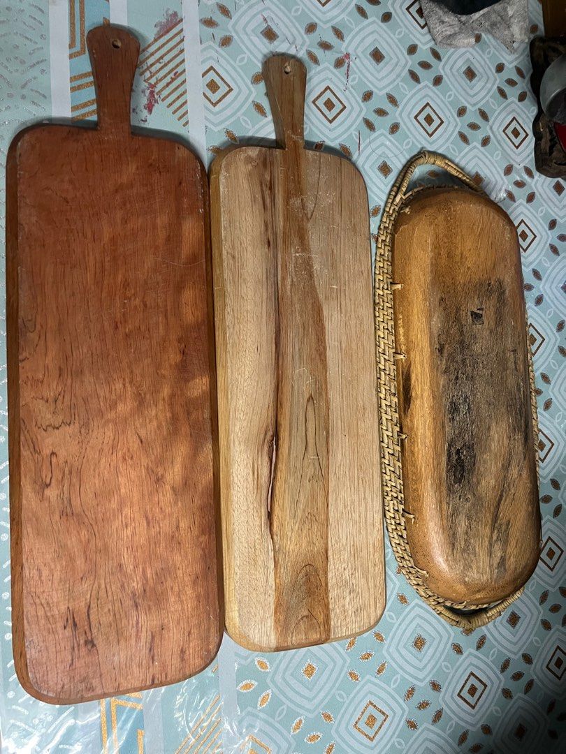 Wooden serving/Chopping boards (Category: Other Kitchenware & Tableware) located in Angeles City. Submitted by goodbuysathome (Listing ID 1377376123, Image 2). Description: Take all 500 Add sf 104 Jnt large pouch(Luzon) GCash payment .