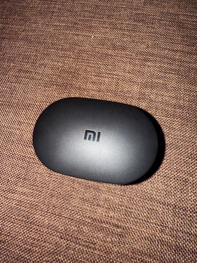 Xiaomi Airdots (Category: Earphones) located in Antipolo. Submitted by titaaaaan (Listing ID 1377458943, Image 2). Description: Xiaomi Airdots Used thrice rfs: decluttering.