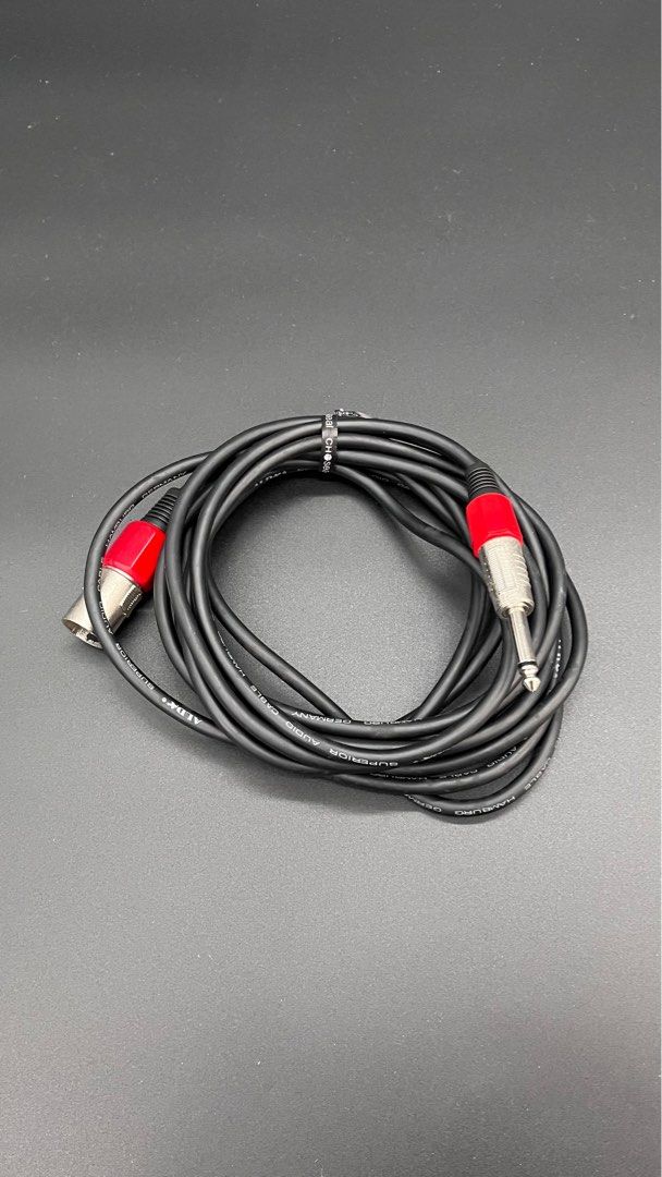 XLR to Ts cable (Category: Other Audio Equipment) located in Singapore. Submitted by import84 (Listing ID 1377435379, Image 1). Description: Condition: 9/10 Self collection at By MRT: Marine Parade, By driving: Katong Point If interested, pls pm .