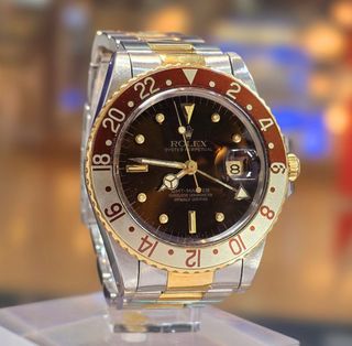 (Category: ) located in . Submitted by davidofftimepieces (Listing ID 1371814063, Image 1). Description: .