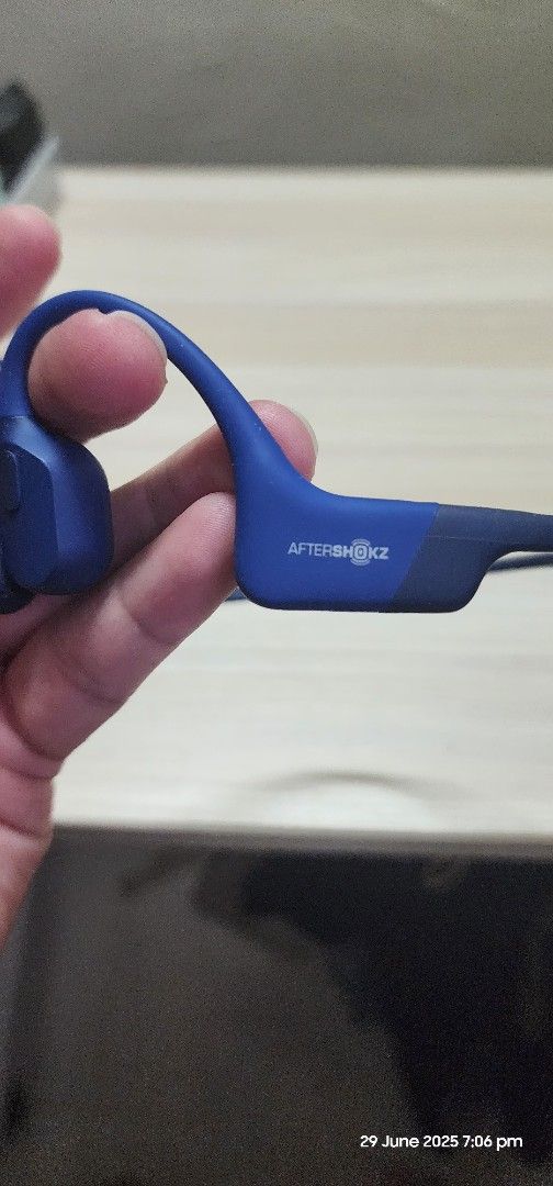 Shokz Aeropex & Trekz Air - Bone Conduction Headphones (Used, Working Well)63230117518850111