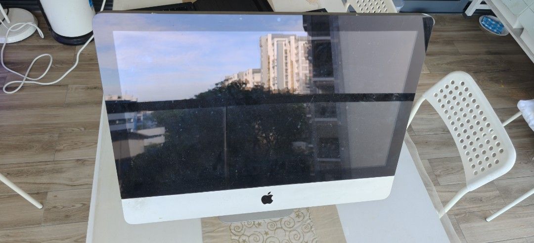 Apple iMac Desktop Computer (not working)