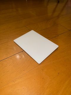 （分類：）位於 。 由 notsketchyy 提交（商品編號 1377736420，圖片 1）。簡介： 。