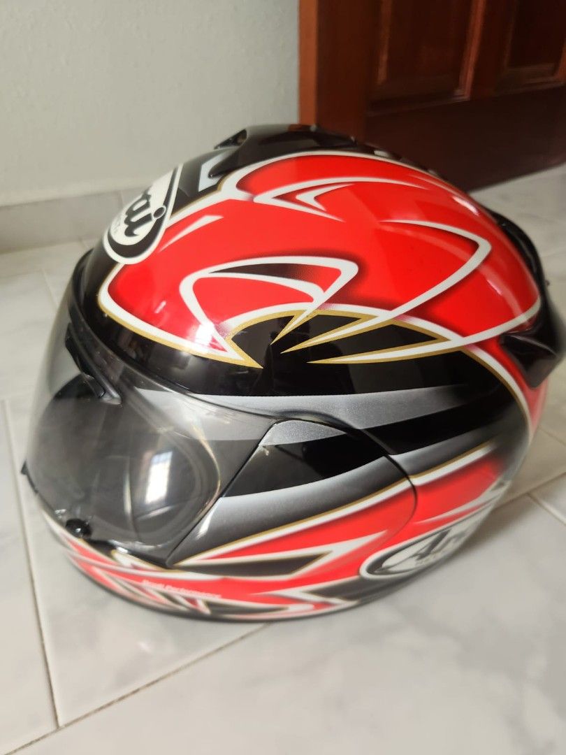 Arai Helmet (Category: Motorcycle Apparel) located in Singapore. Submitted by max2380 (Listing ID 1377653971, Image 2). Description: Arai vector helmet, size small seldom use still in good condition Internal sponge and rubbers all replaced to brand new.