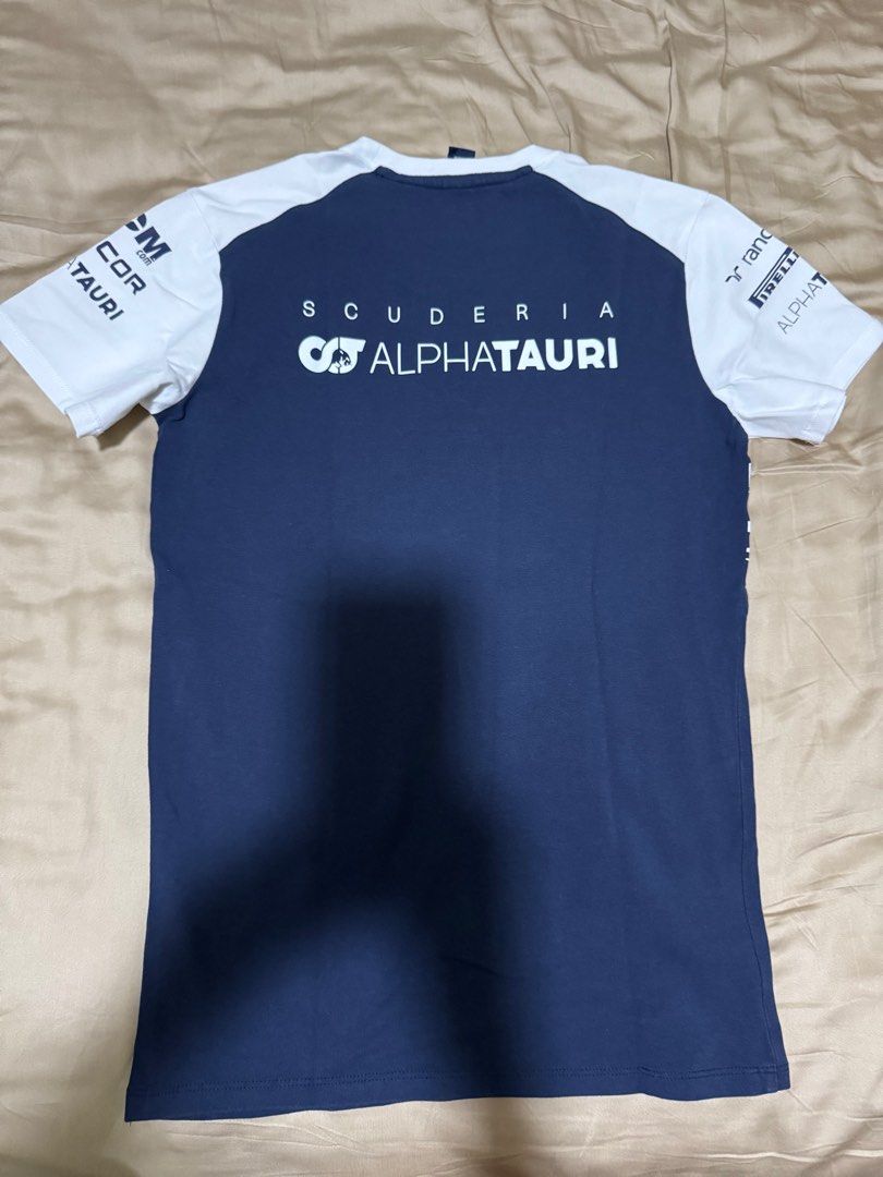 Authentic F1 2022 Alpha Tauri Team Shirt (Category: Tshirts & Polo Shirts ) located in Santa Cruz, Pampanga. Submitted by maritads (Listing ID 1377691474, Image 2). Description: Bought from Alpha Tauri Store in 2022 Used but well taken care of Size: 154 kids but fits Xs-S women No signs of sponsor peeling Tags: Formula 1, Pierre Gasly, Yuki Tsunoda, Red Bull, Max Verstappen.