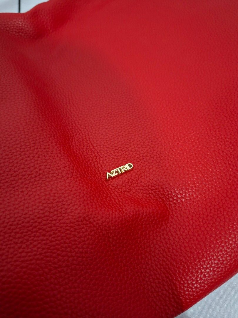 Aztrid Hobo Bag (Red) (Category: Shoulder Bags) located in Quezon City. Submitted by ashhhrmrz (Listing ID 1377571013, Image 3). Description: Used once. With dust bag and box. Size:Large.