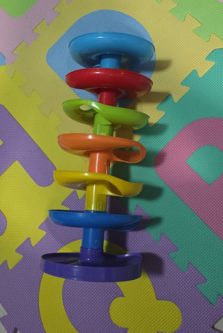 [Blessing, pls read description] PlayGo Super Spiral Tower (Category: Infant Playtime) located in Singapore. Submitted by highondrive (Listing ID 1377688982, Image 1). Description: note: some wear and tear but the tower still stands well and can be played with. no ball available but can use the same balls from this listing, which is what we've been doing - https://carousell.app.link/AwXLPujUAUb appreciate a pack of wet wipes for blessing (1 pack 