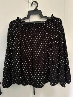 (Category: ) located in . Submitted by atyapreloved (Listing ID 1377647771, Image 1). Description: .