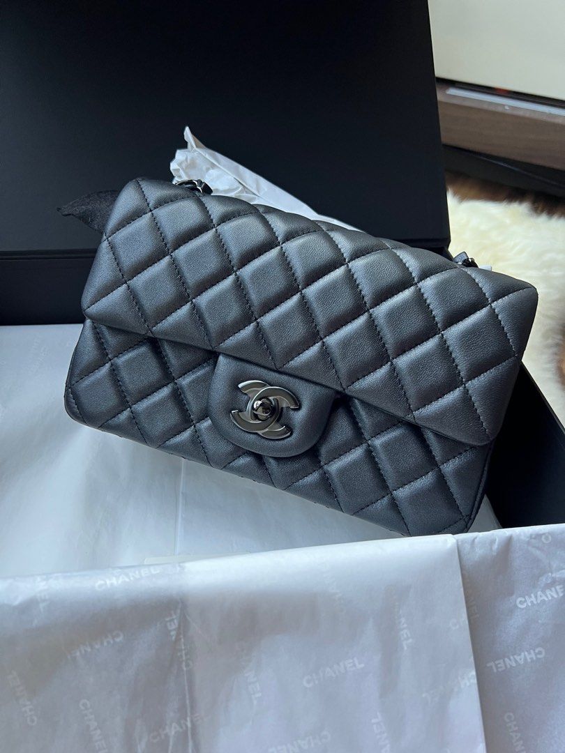 Chanel 23B so black mini rectangle (Category: Bags & Wallets) located in Singapore. Submitted by bbbrown (Listing ID 1377717082, Image 1). Description: Brand new in box Full set Very rare so black hardware on pearly black mini rectangle MBS receipt Impossible to get from store.