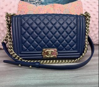 (Category: ) located in . Submitted by lovely_indulgence (Listing ID 1377615216, Image 1). Description: .