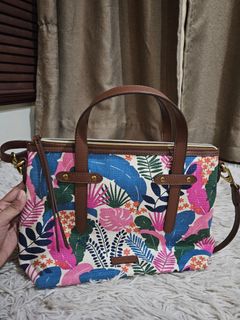 (Category: ) located in . Submitted by lovelytudung (Listing ID 1377713386, Image 1). Description: .