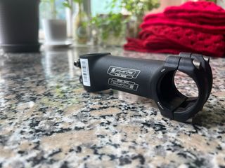 （分類：）位於 。 由 patrickmcmlee 提交（商品編號 1377593666，圖片 1）。簡介： 。