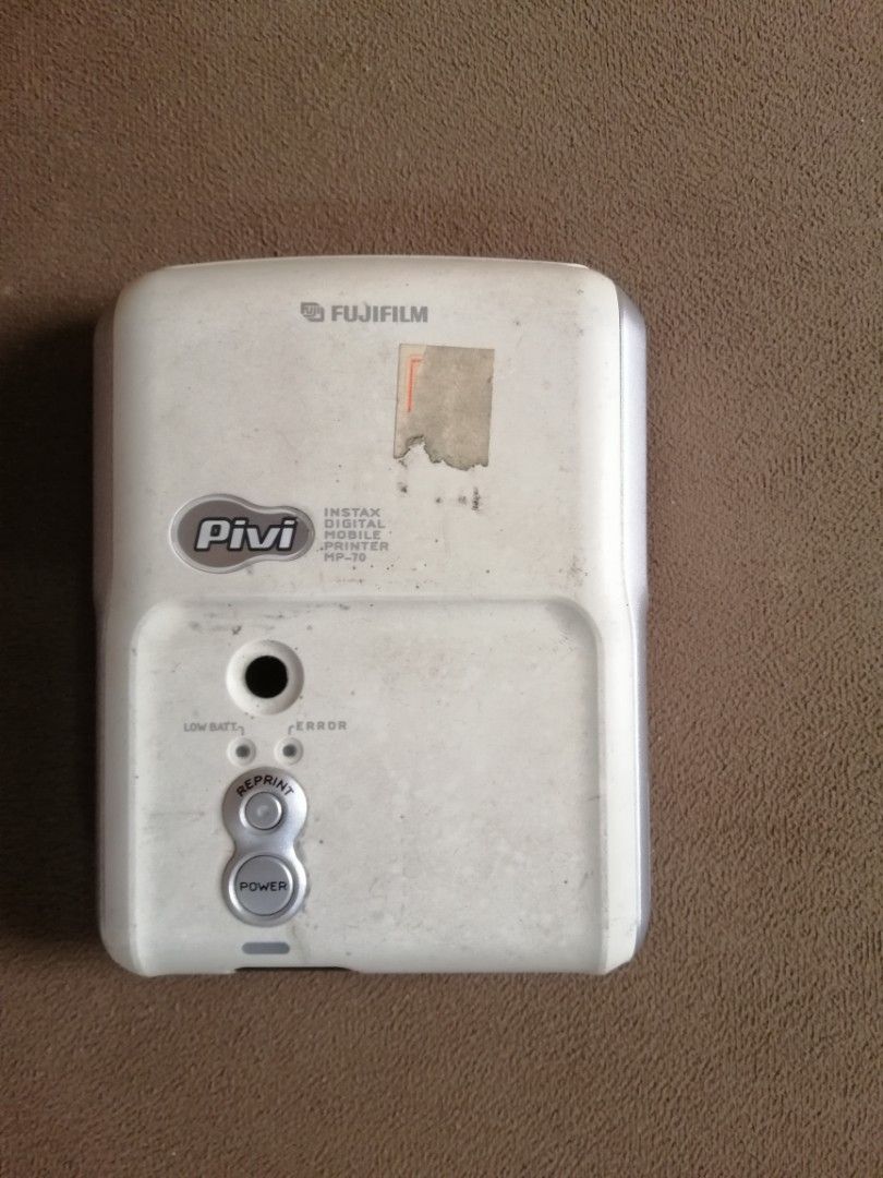 Fuji instax digital mobile printer (Category: Printers, Scanners & Copiers) located in Quezon City. Submitted by goldencity1964 (Listing ID 1377626274, Image 1). Description: Fuji Digital Instax mobile printer UNTESTED.... WYSIWYG... SELLING AS IS...