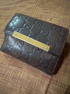 (Category: ) located in . Submitted by from.my.closet (Listing ID 1377730690, Image 1). Description: .