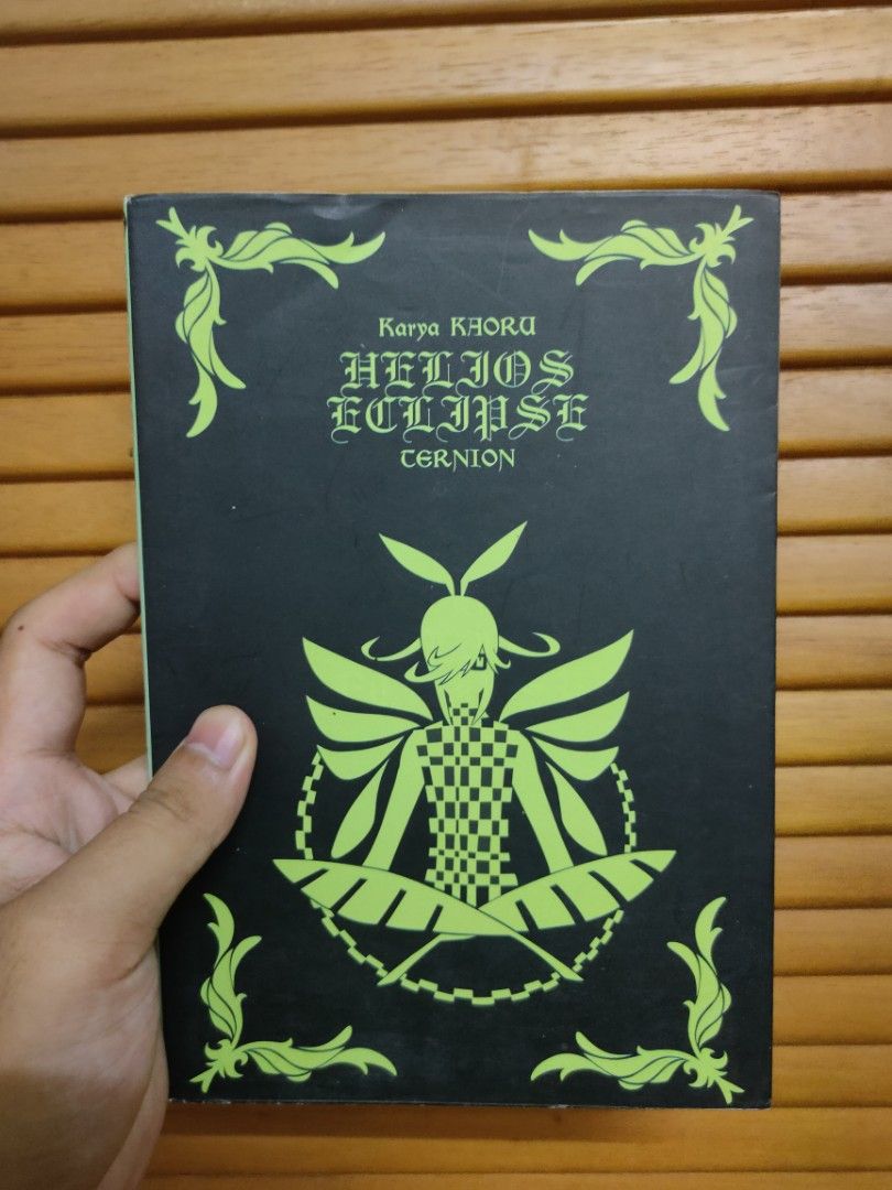Helios Eclipse (Category: Comics & Manga) located in Seri Kembangan. Submitted by iqwan95 (Listing ID 1377714619, Image 1). Description: Kondisi lawa sebab sekali baca, tak larat kumpul sebab susah nak cari dah volume lain, pos asing, sila PM dahulu sebelum membuat pembelian, terima kasih..