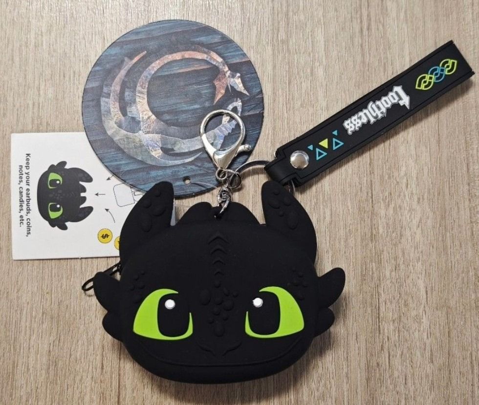How to train your dragon Toothless coin pouch mini purse / earphone ...